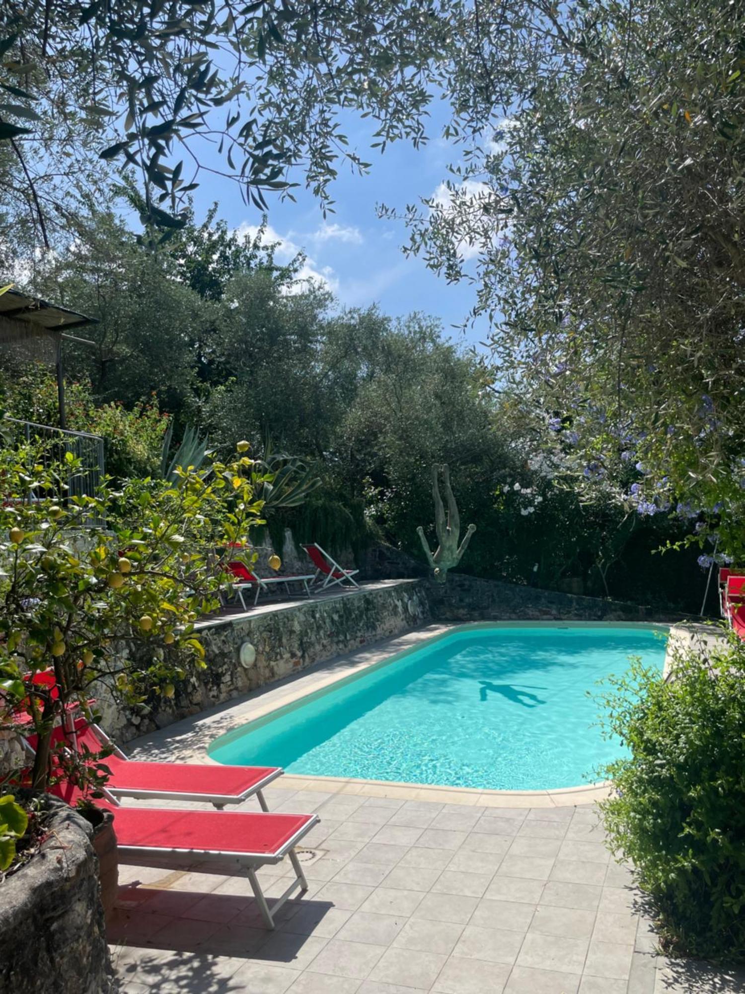 Casa Del Sole Bed & Breakfast Camaiore Exterior photo